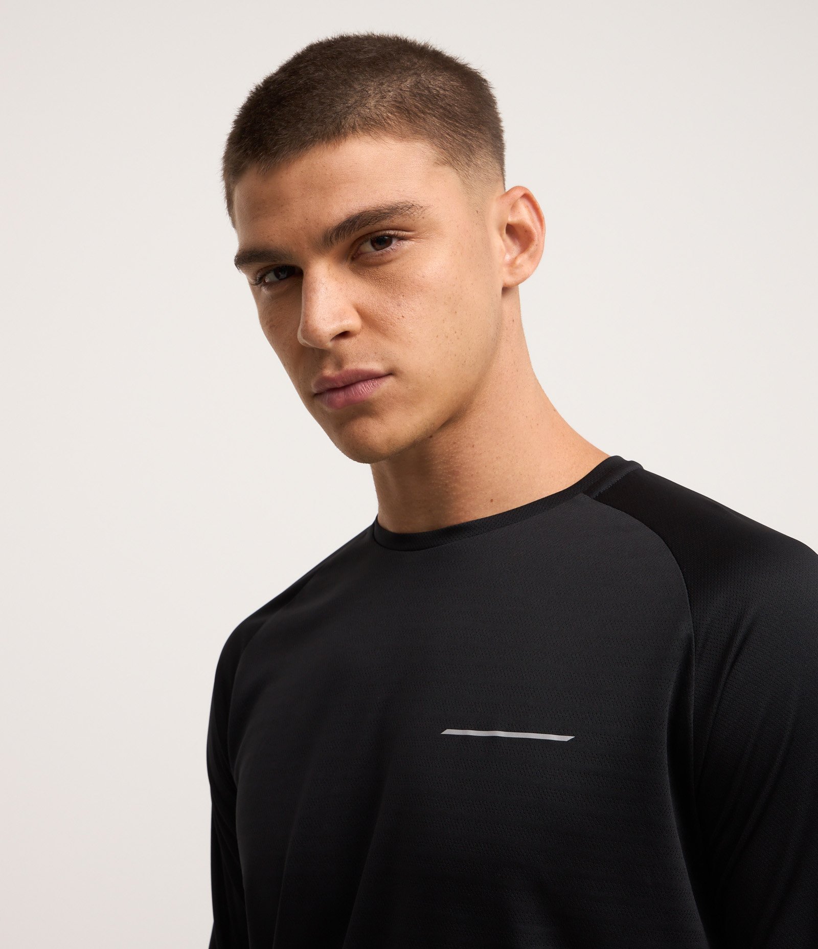 Camiseta Esportiva em Tecnologia Dry com Estampa Lettering Preto 5