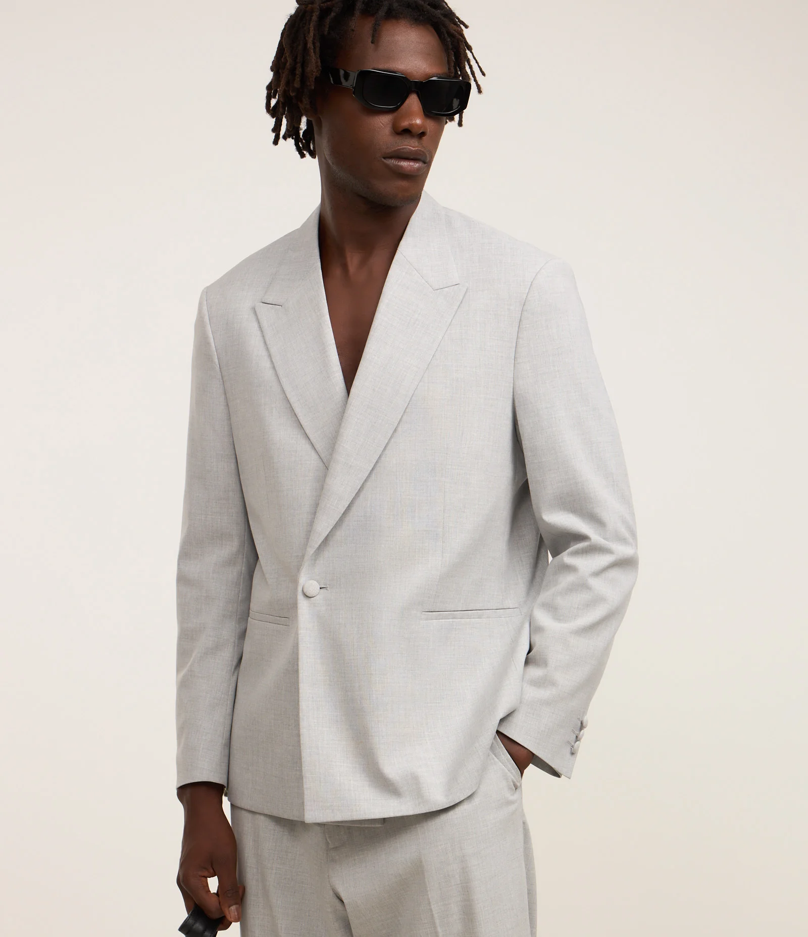 Blazer Boxy em Alfaiataria com Botão Único Cinza 1