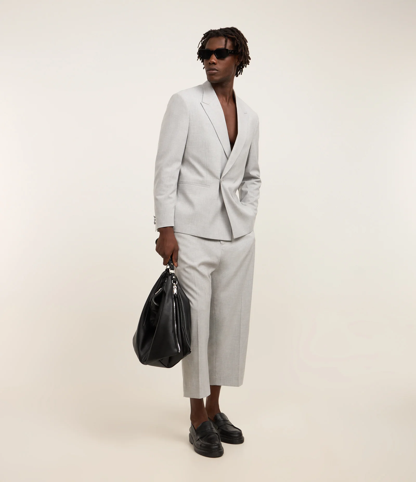 Blazer Boxy em Alfaiataria com Botão Único Cinza 2