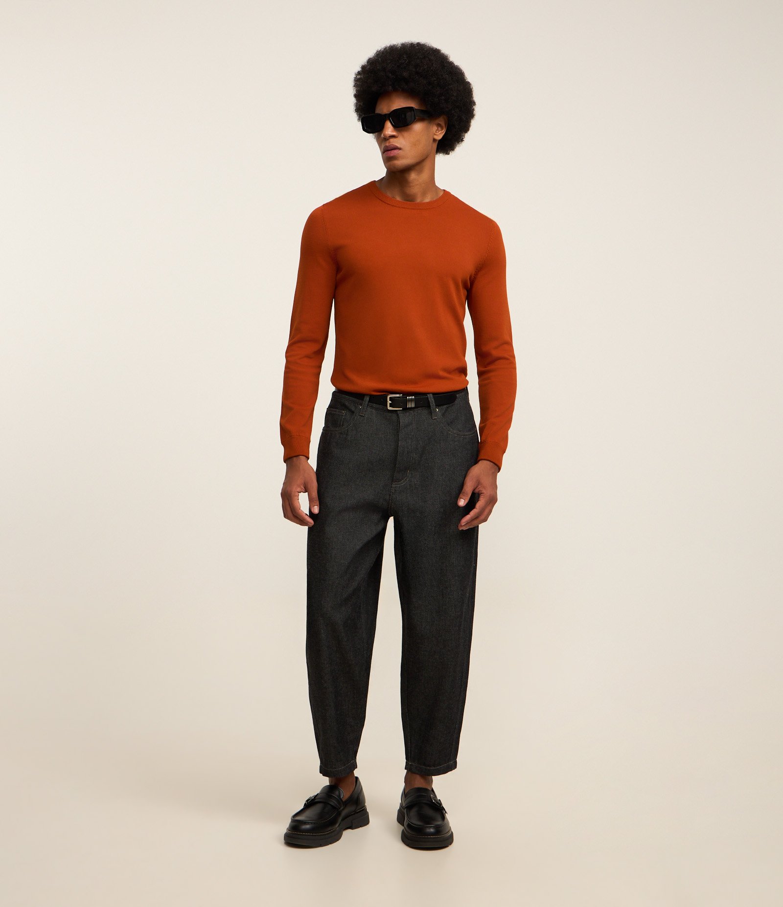 Suéter Básico em Viscose com Gola Redonda Laranja 2