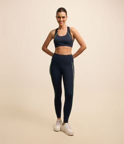 Calça Legging Esportiva Textura Canelada e com Friso nas Laterais