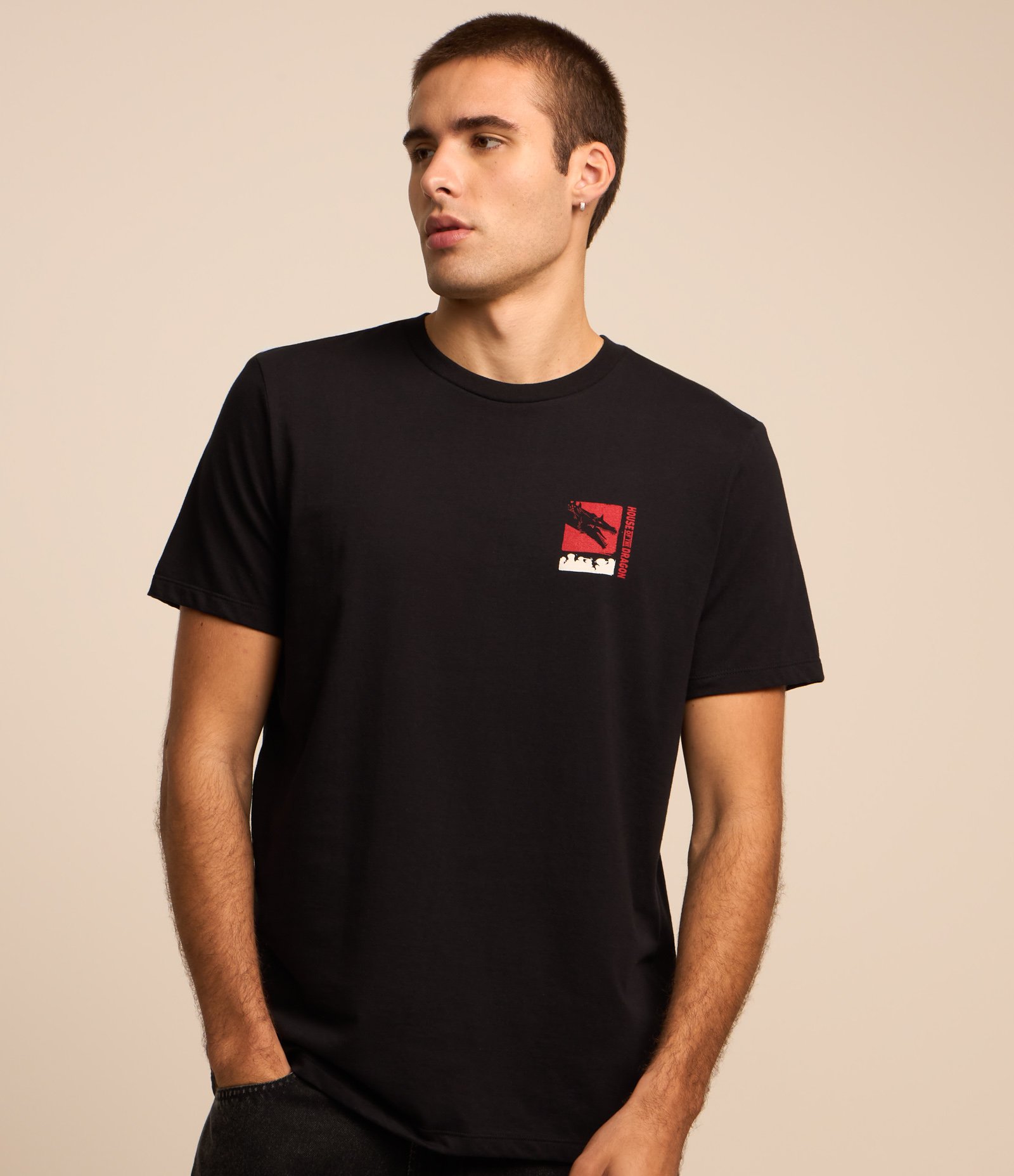 Camiseta Comfort em Algodão com Estampa House of Dragon Preto 3