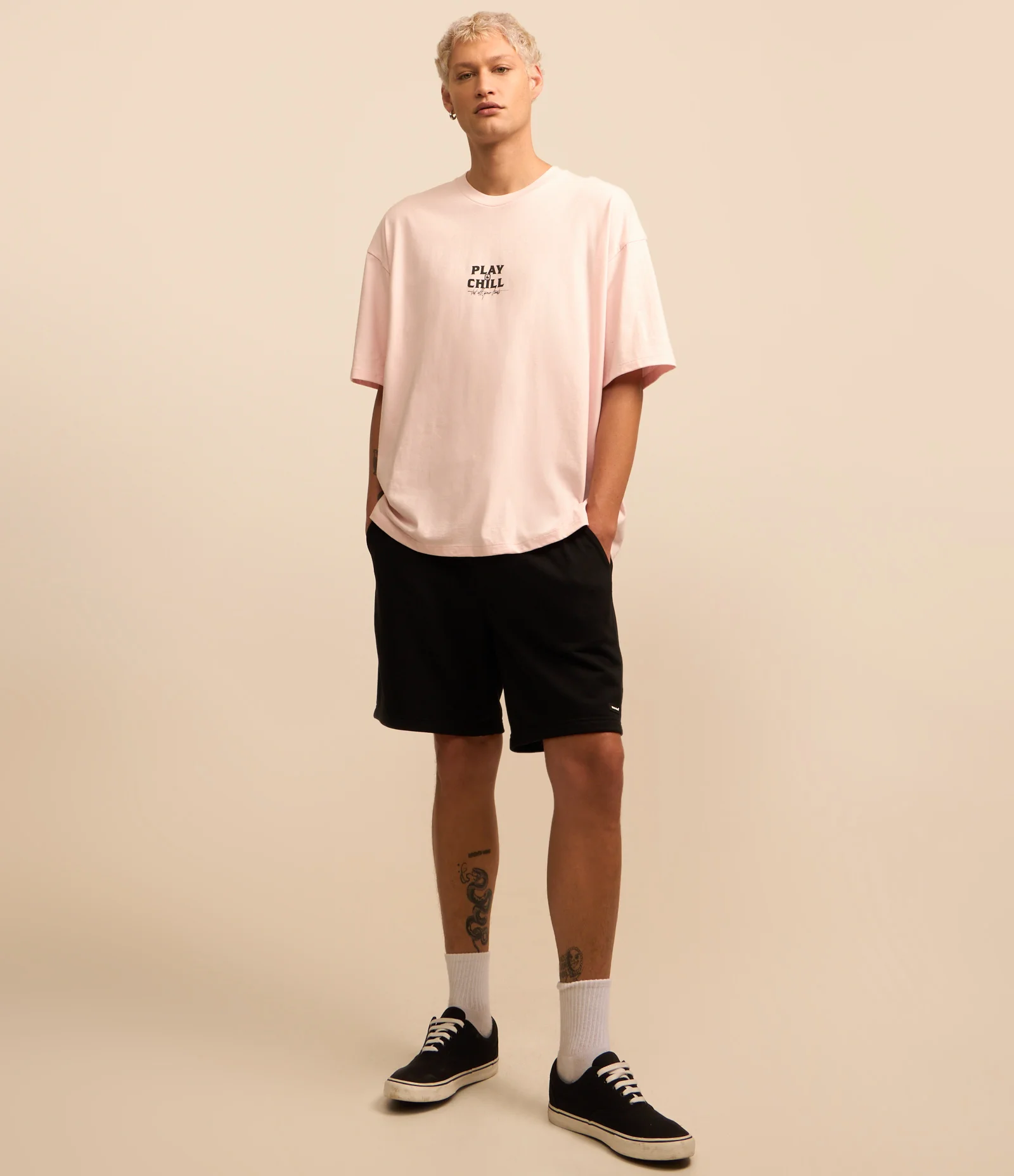 Camiseta Overboxy em Malhão com Estampa Lettering Rosa 2