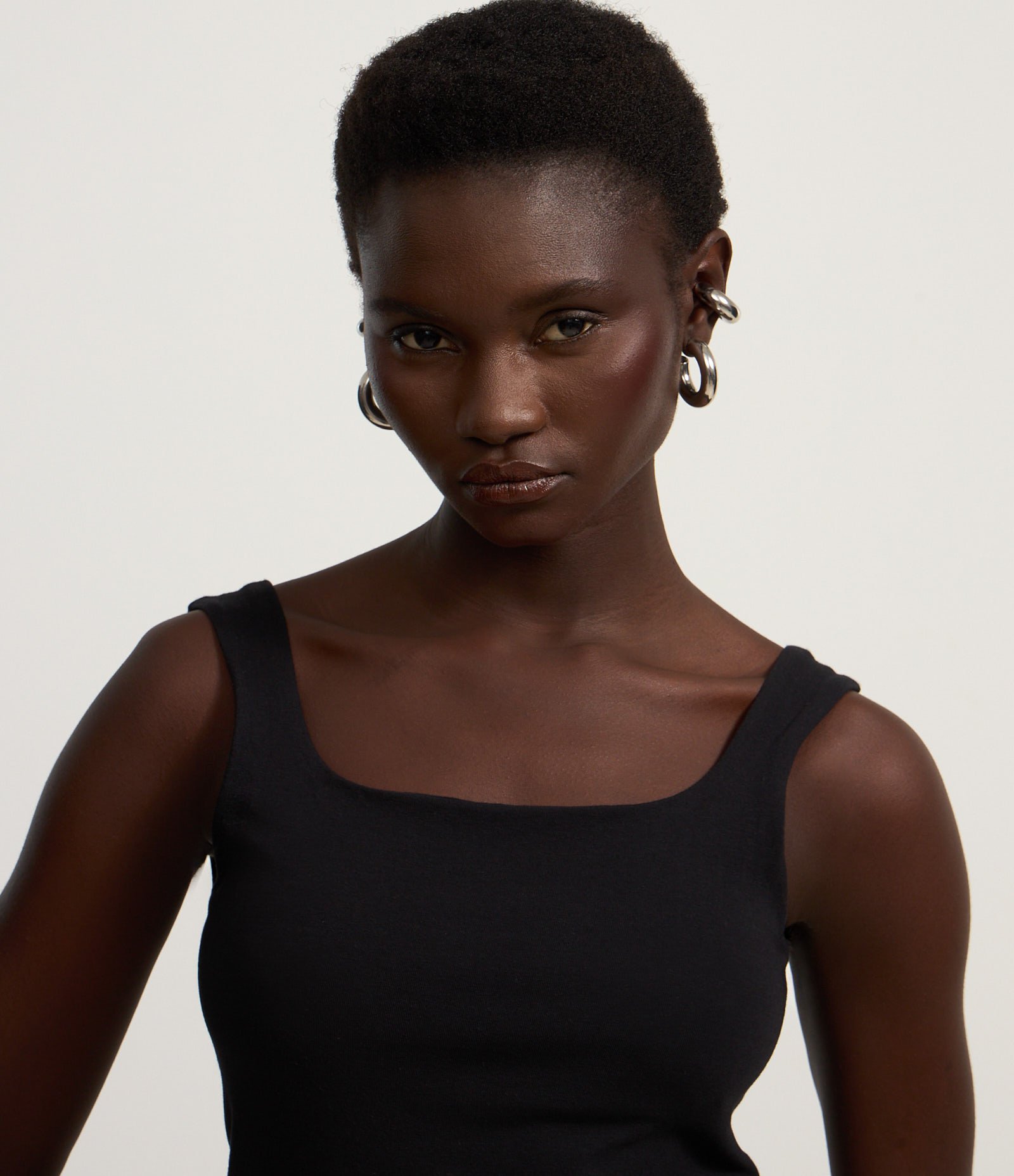 Vestido Midi em Algodão com Decote Quadrado Preto 3