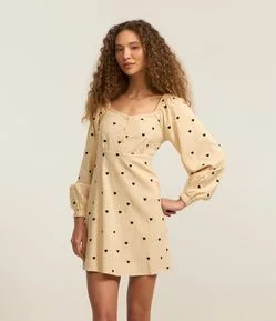 Vestido Curto em Viscose com Abotoamento Frontal