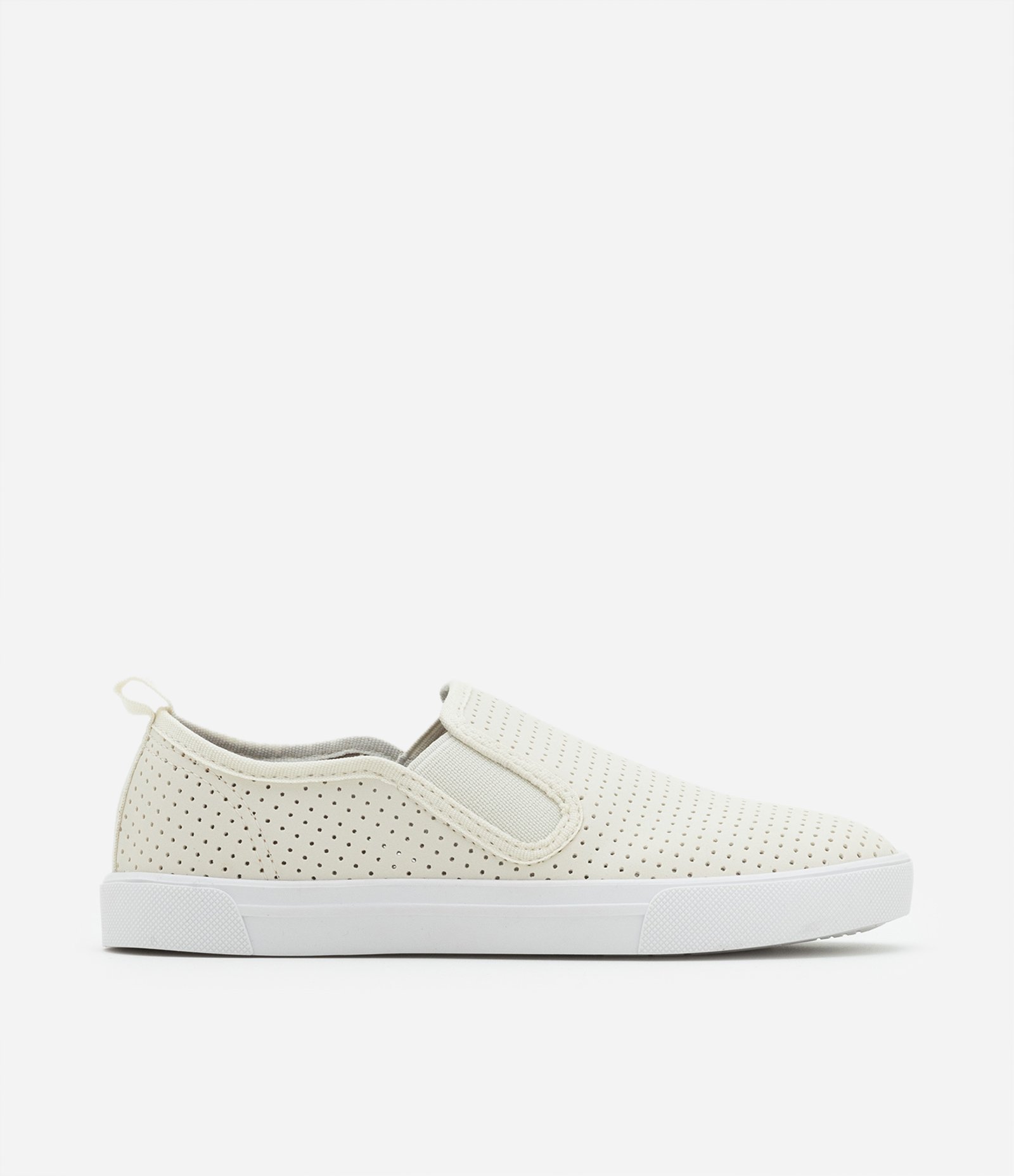 Tênis Slip on Infantil com Textura de Furinhos - Tam 27 ao 36 Off White 5