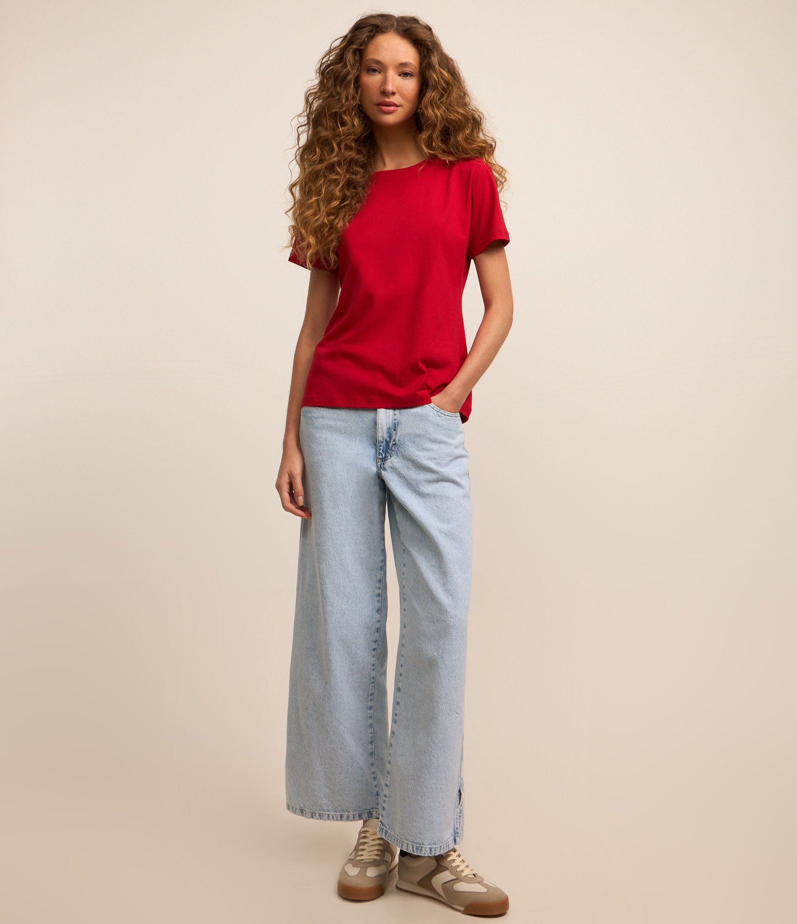 Camiseta Básica em Algodão com Manga Curta Vermelho 3