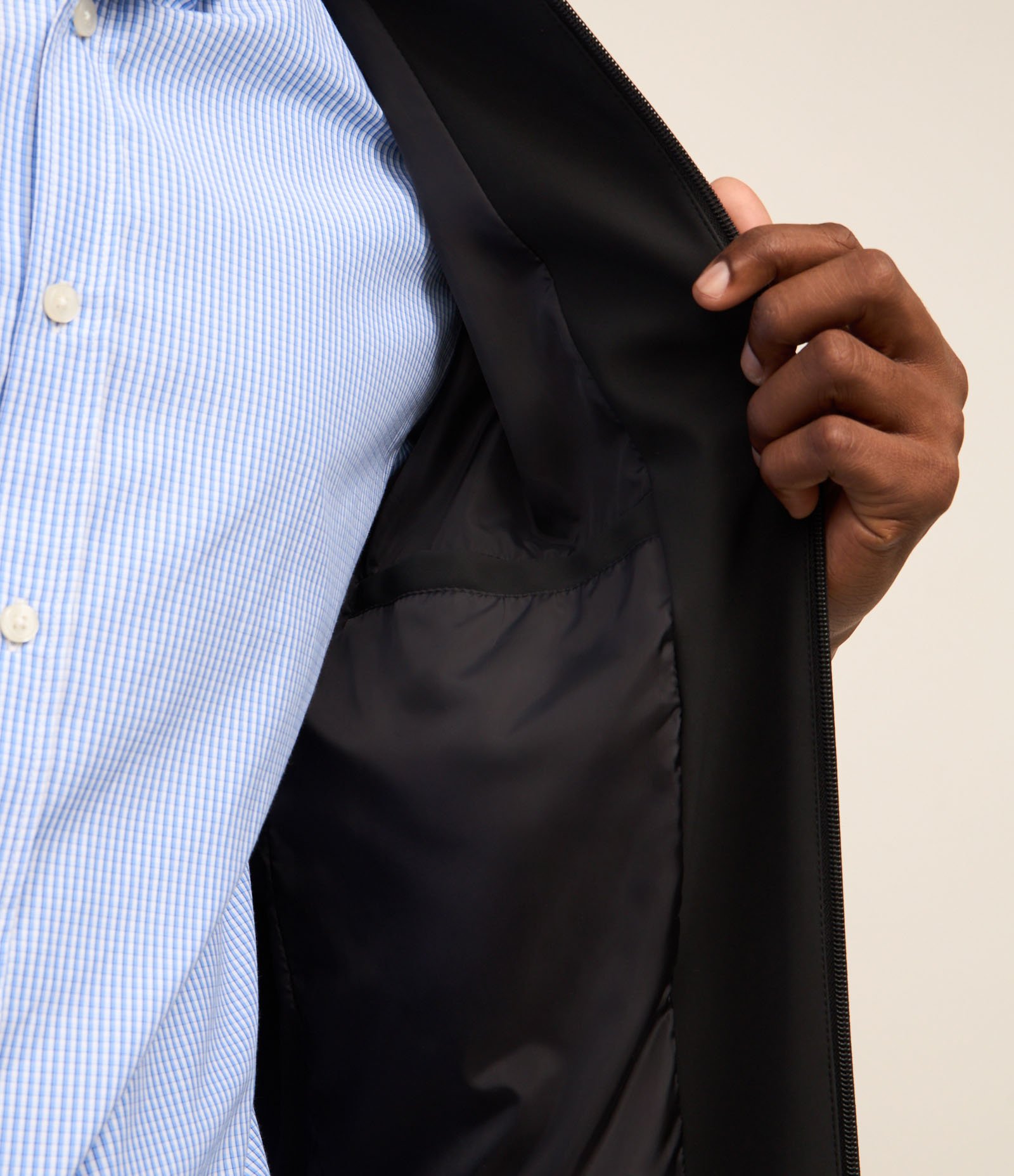 Jaqueta Bomber com Bolso Interno e Textura Emborrachada Preto 3