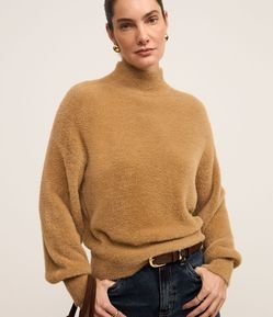 Suéter em Poliamida Peluciada com Gola Alta