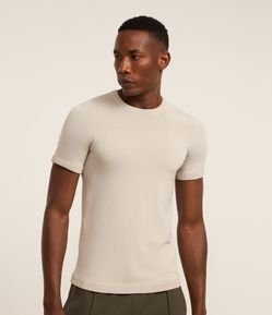 Camiseta Muscle Texturizada em Tricô
