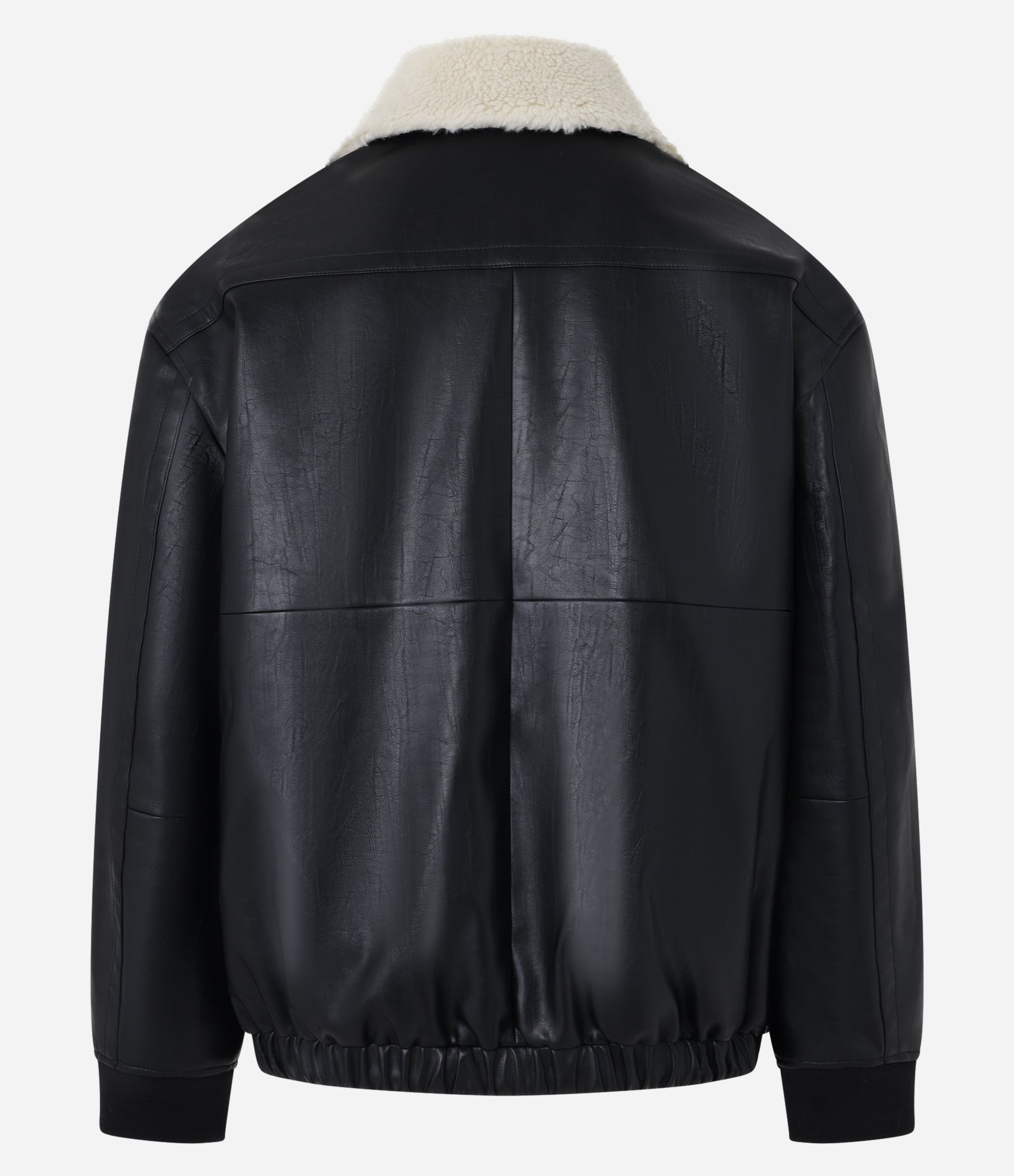 Jaqueta em Material Sintético com Gola em Sherpa Preto 11