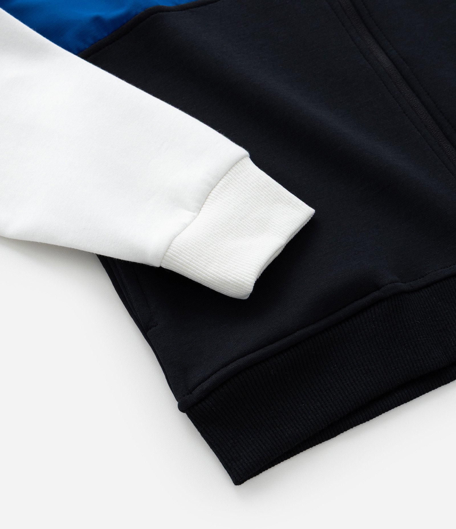 Casaco Infantil com Blocos de Cor e Estampa Playstation - Tam 5 a 14 Anos Preto/Azul/Branco 6