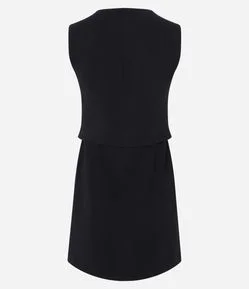 Vestido Curto em Crepe Decote V e Recorte na Cintura