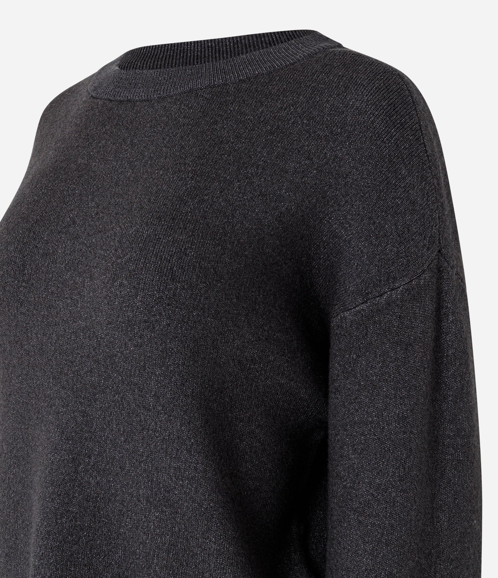 Suetér Curto em Tricô com Cava Deslocada Cinza 5