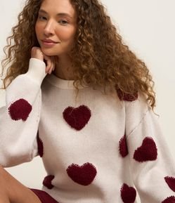 Suéter Slim em Tricô Jacquard com Estampa de Corações