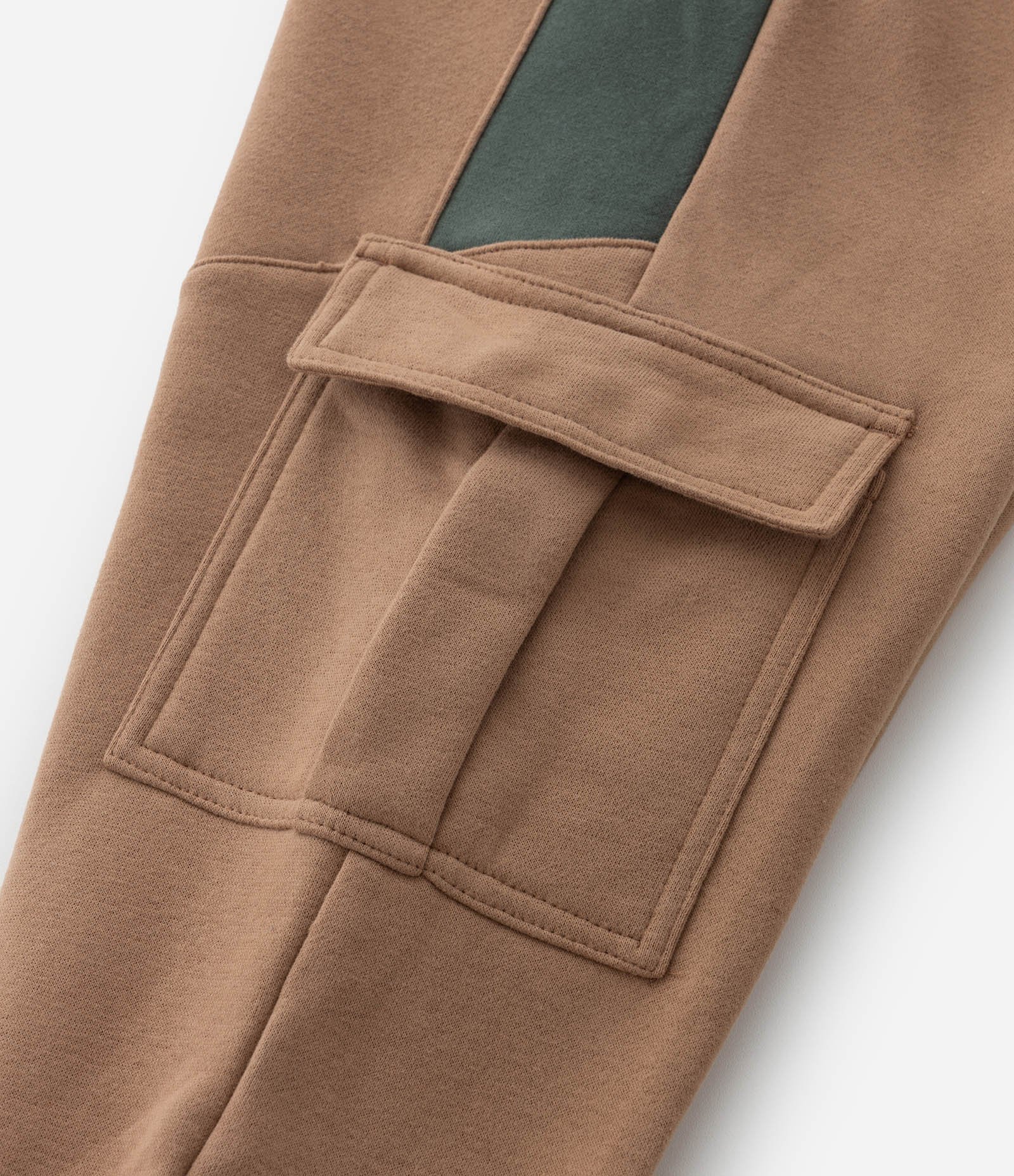 Calça Infantil em Moletom com Bolsos Cargo - Tam 5 a 14 Anos Marrom 6