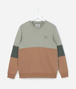 Casaco Infantil com Recortes Contrastantes - Tam 5 a 14 Anos