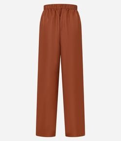 Calça Reta com Textura Acetinada e Viés na Lateral