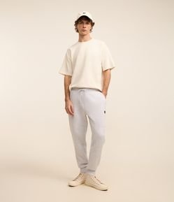 Calça em Moletom com Cós Elástico e Barra Ajustada