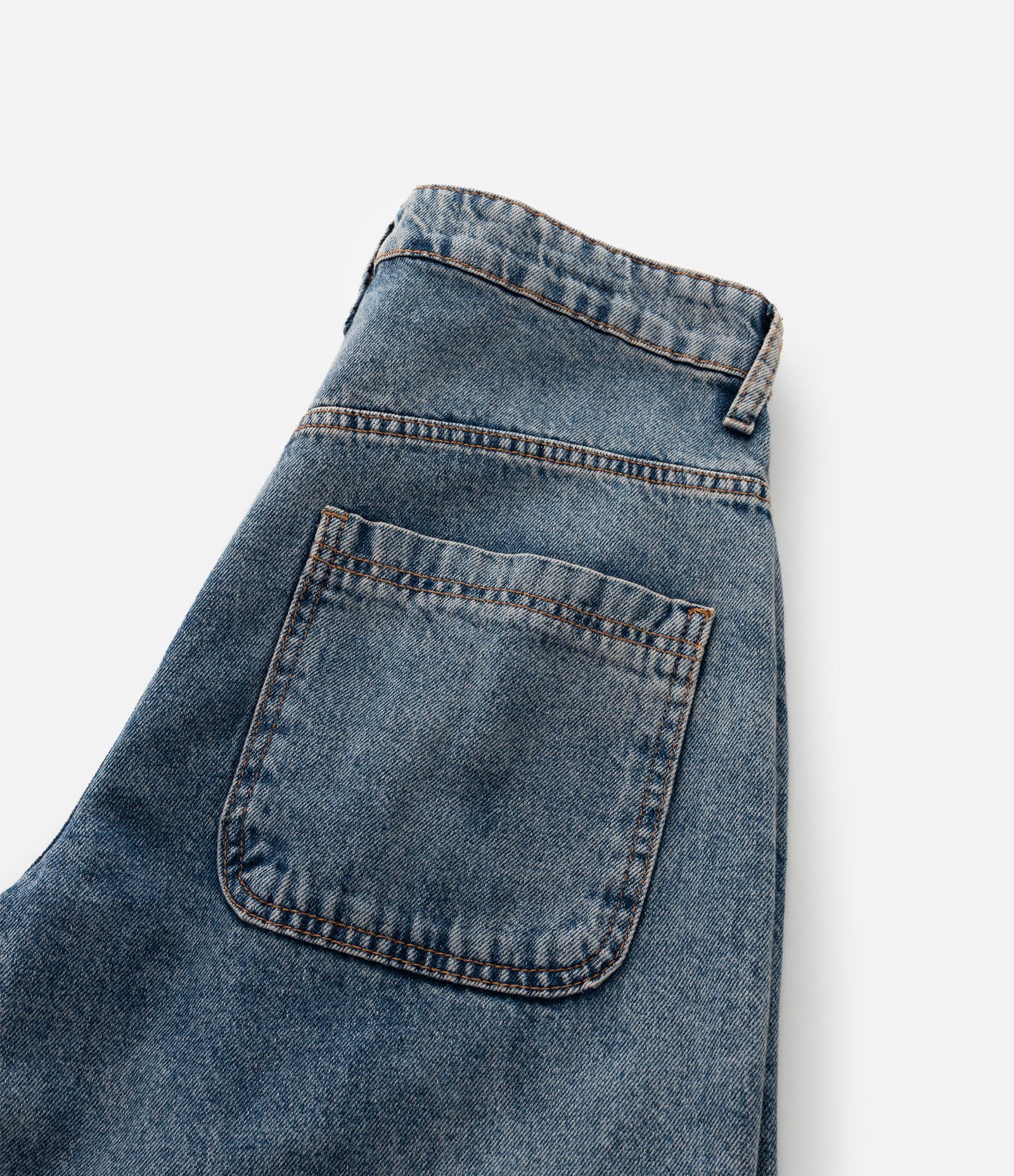 Bermuda Baggy Vintage em Jeans Azul escuro 3