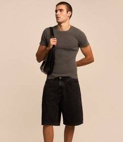 Bermuda Jorts Baggy Jeans com Pesponto Contrastante