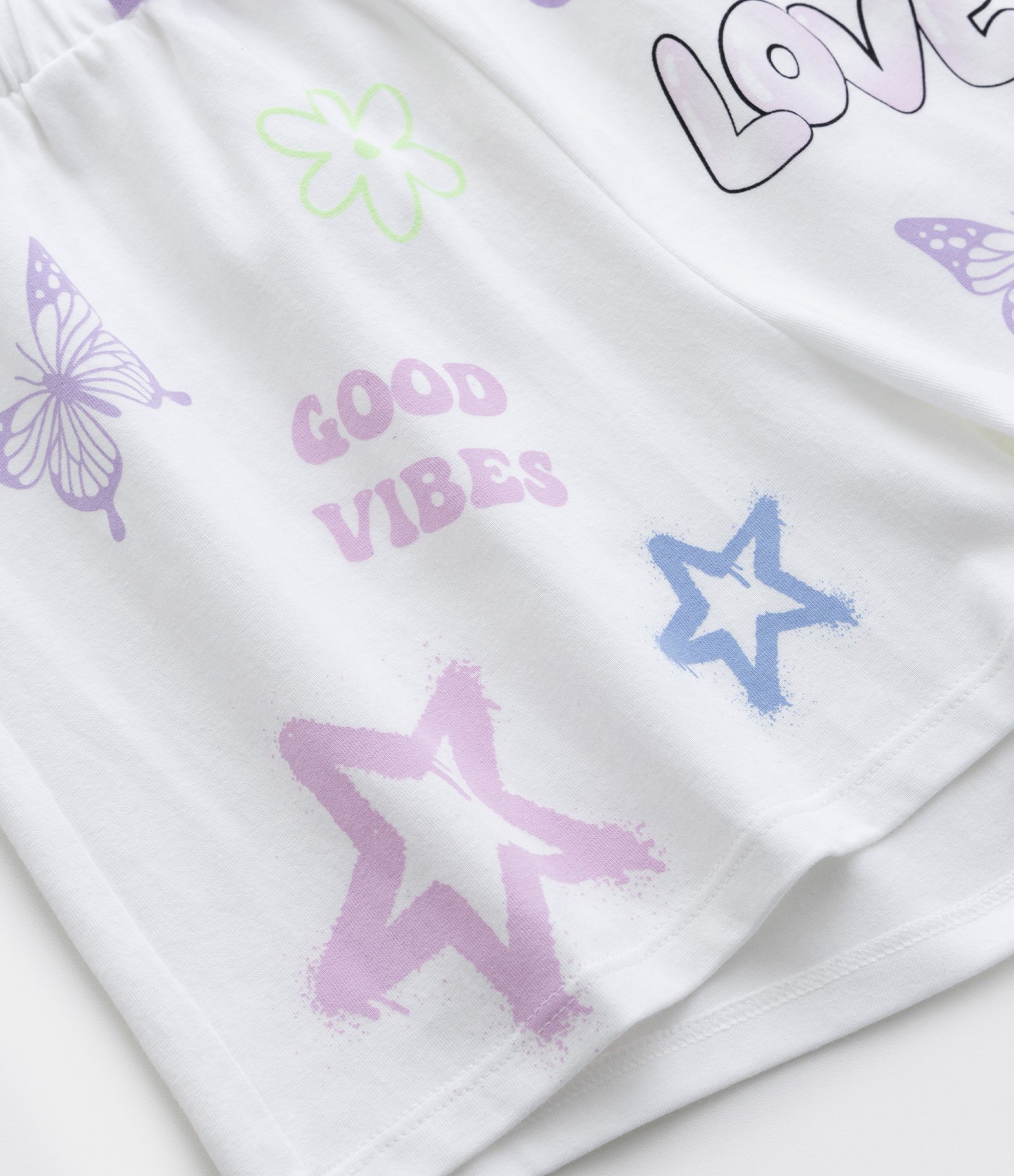 Short Infantil em Cotton com Estampa Doodles - Tam 5 a 14 Anos Branco Neve 6