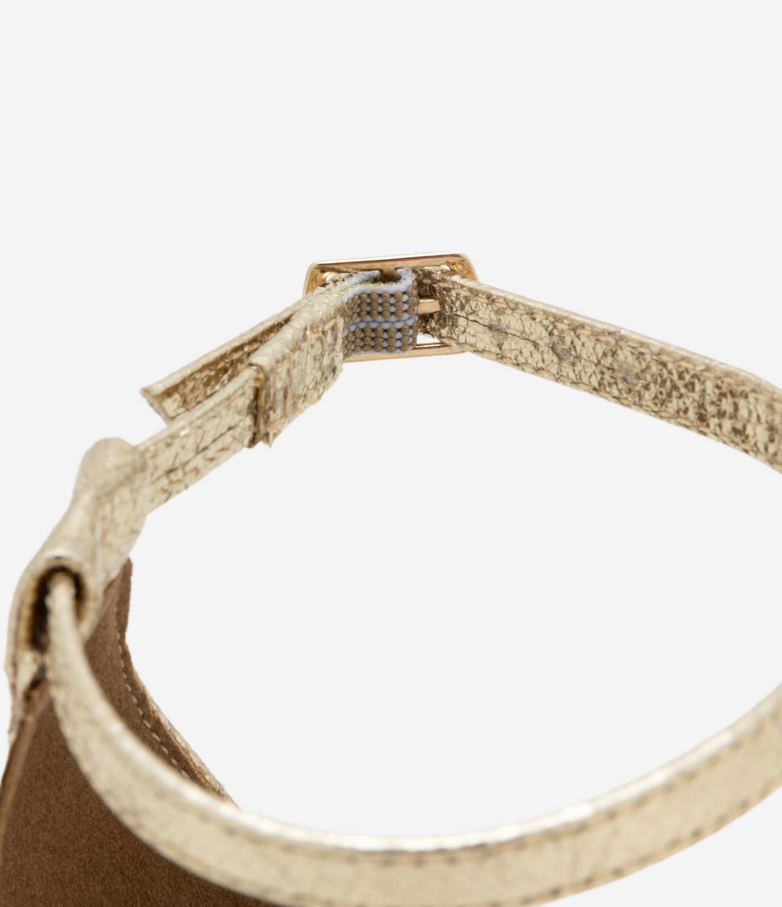 Sandália Meia Pata Metalizada com Tira em X Torcida Dourado 4