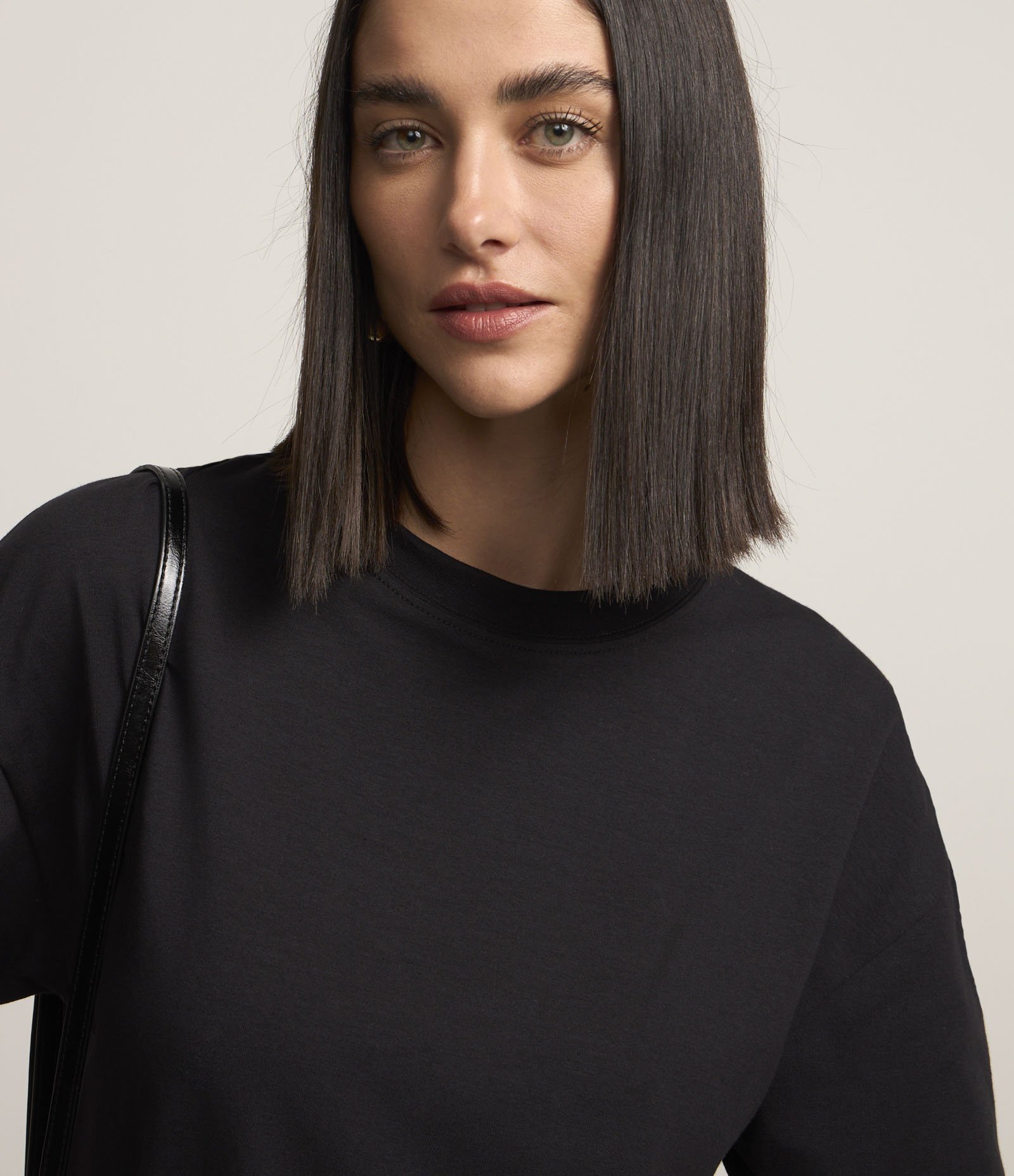 Blusa em Algodão Malhão com Manga Curta Preto 3