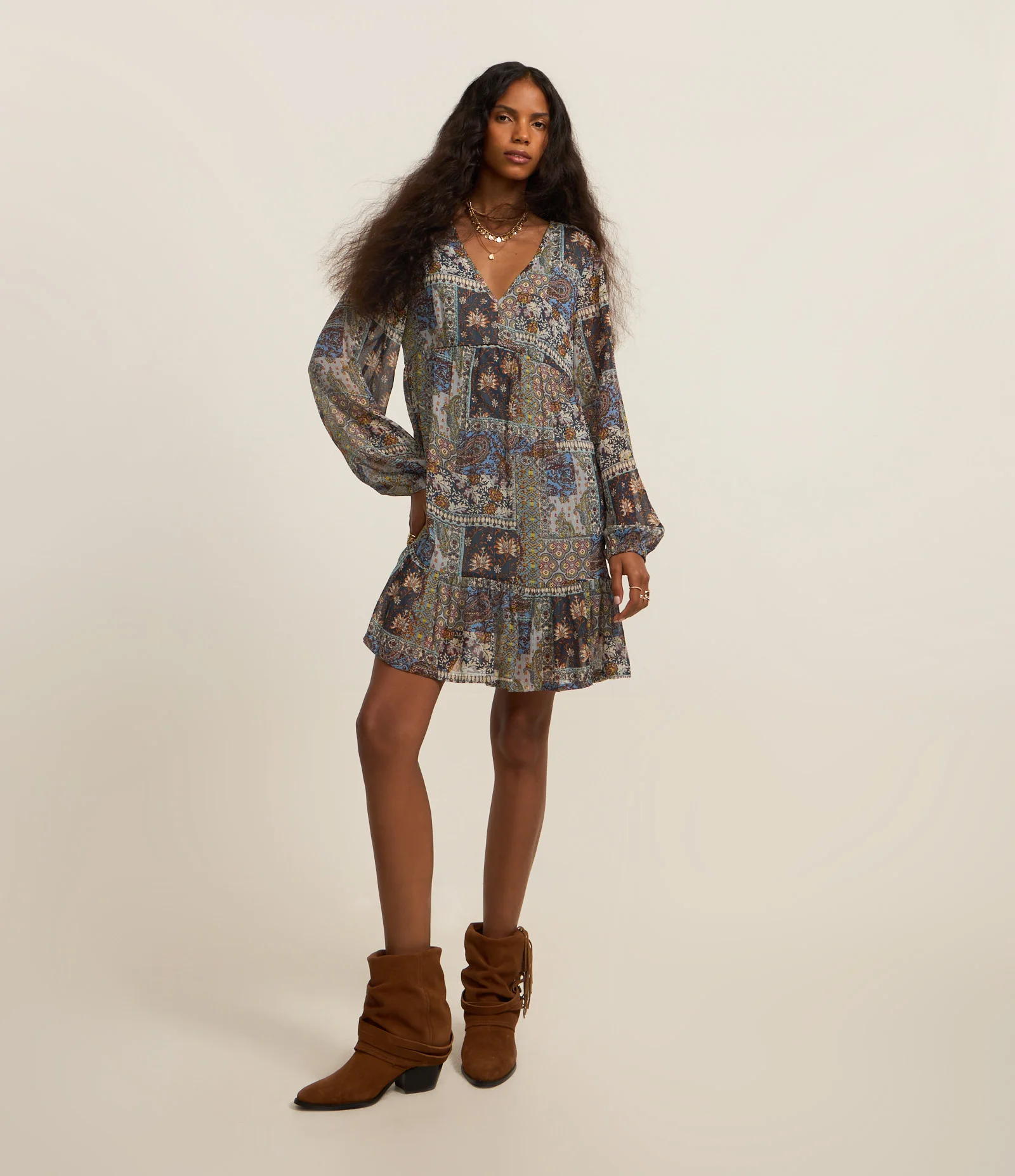 Vestido Amplo em Chiffon com Estampa Paisley Moderno Multicores 2