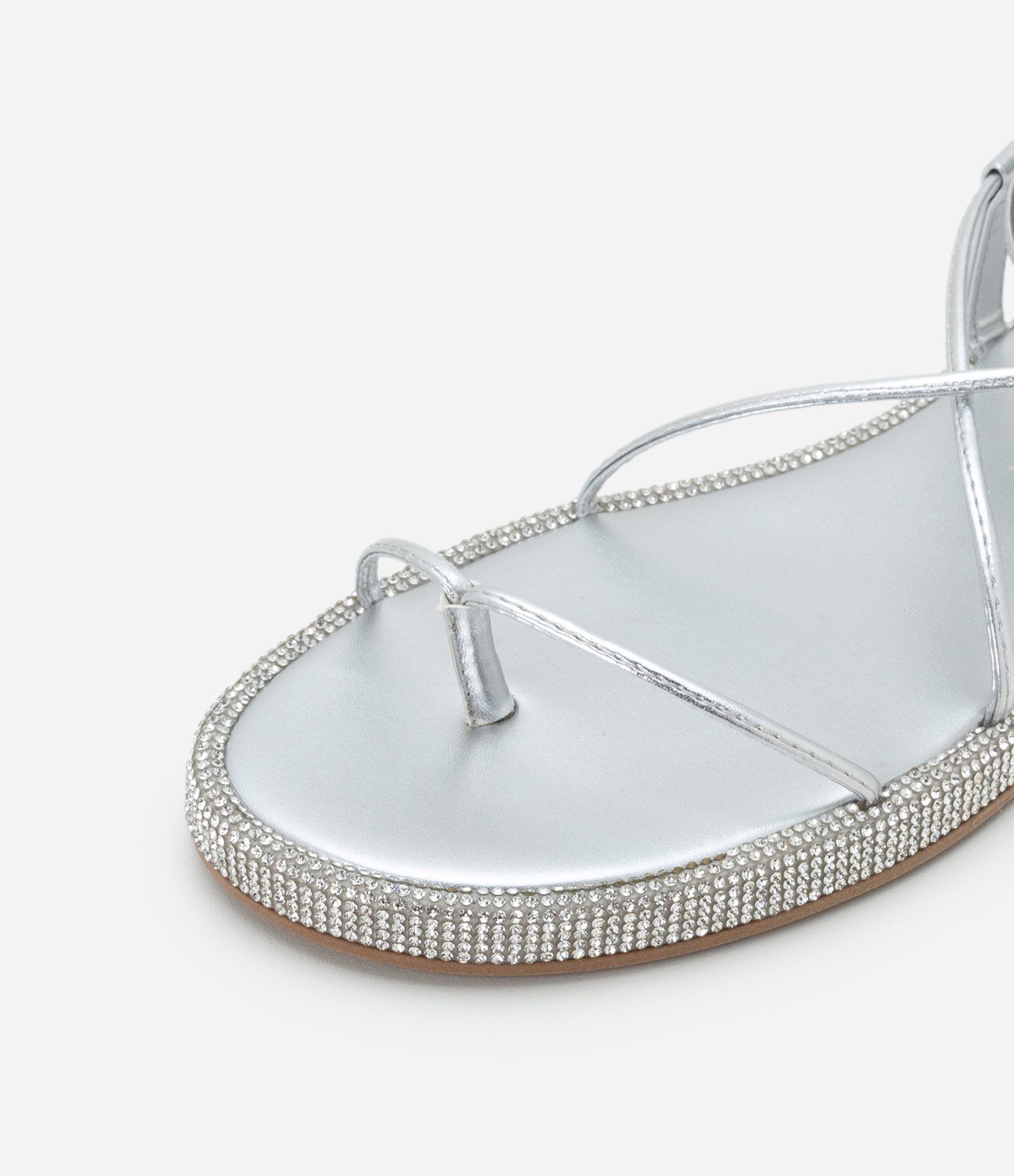 Sandália Rasteira com Amarração e Sola Forrada em Cristal 5