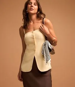 Blusa Alfaiatada de Alça com Abotoamento