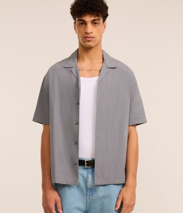 Camisa Boxy em Anarruga com Estampa Listrada