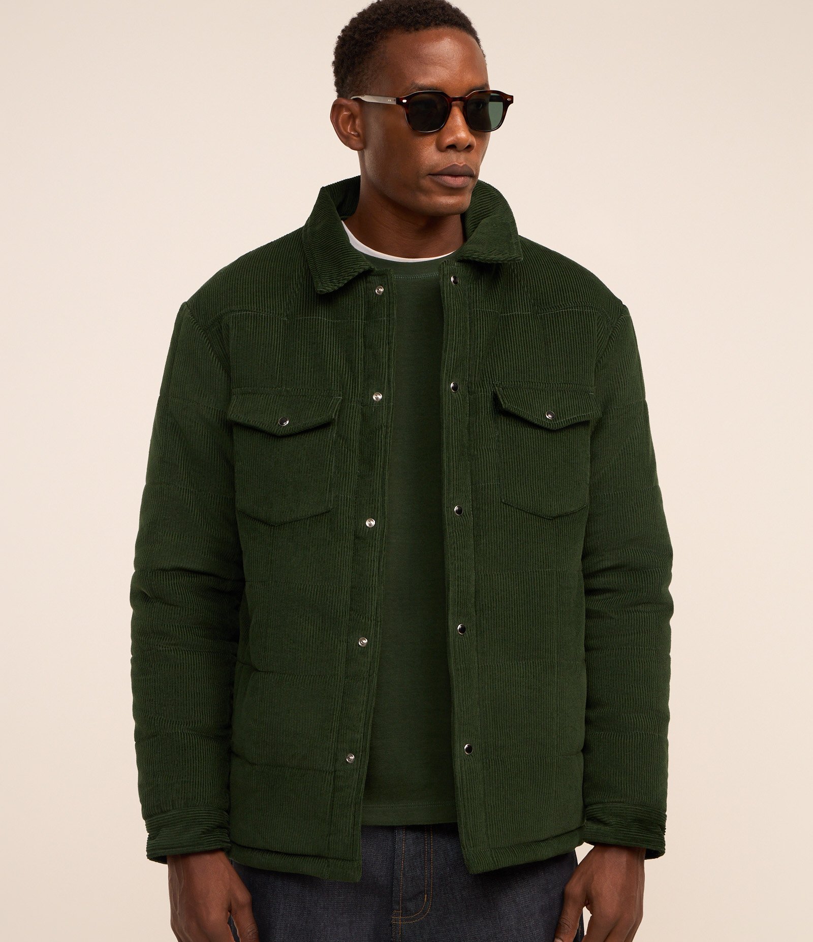 Jaqueta Puffer em Veludo Cotele e Dois Bolsos com Lapela Verde 1