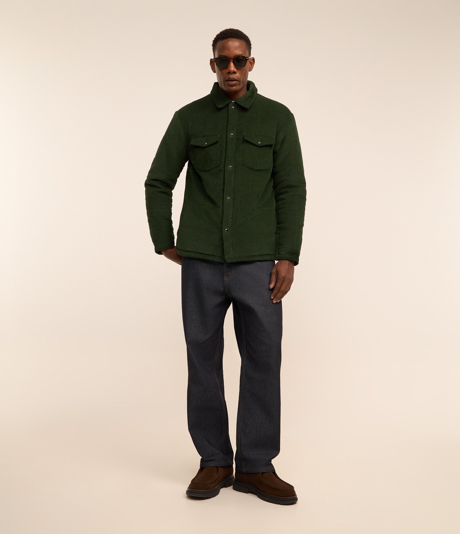 Jaqueta Puffer em Veludo Cotele e Dois Bolsos com Lapela Verde 2