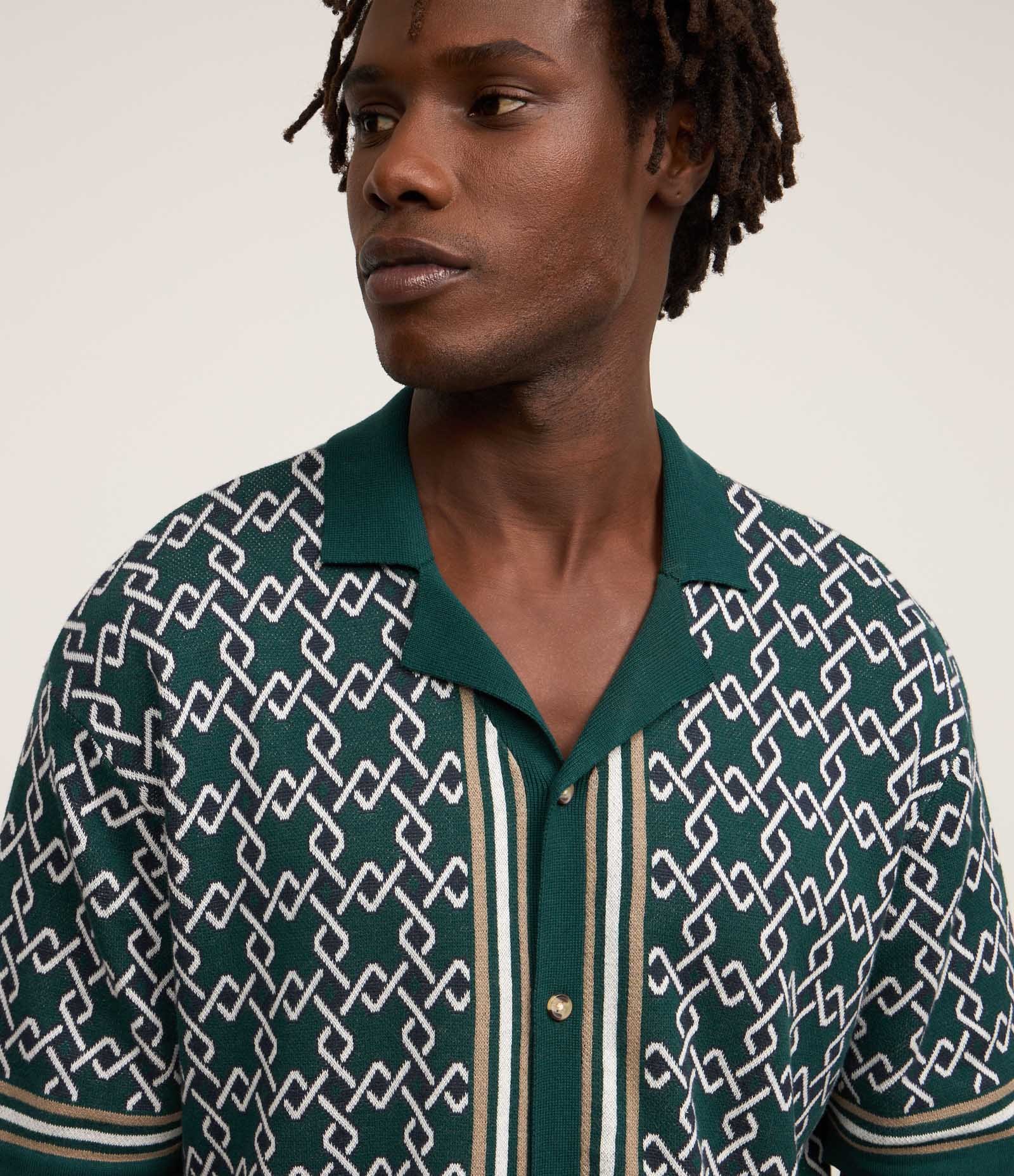 Camisa Boxy com Estampa de Argolas e Viés Contrastantes Verde/Branco 6