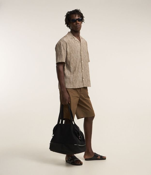 Camisa Boxy em Ana Ruga Estampado com Linhas Abstratas