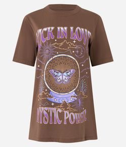 Camiseta Alongada em Algodão com Estampa Mística e Borboleta