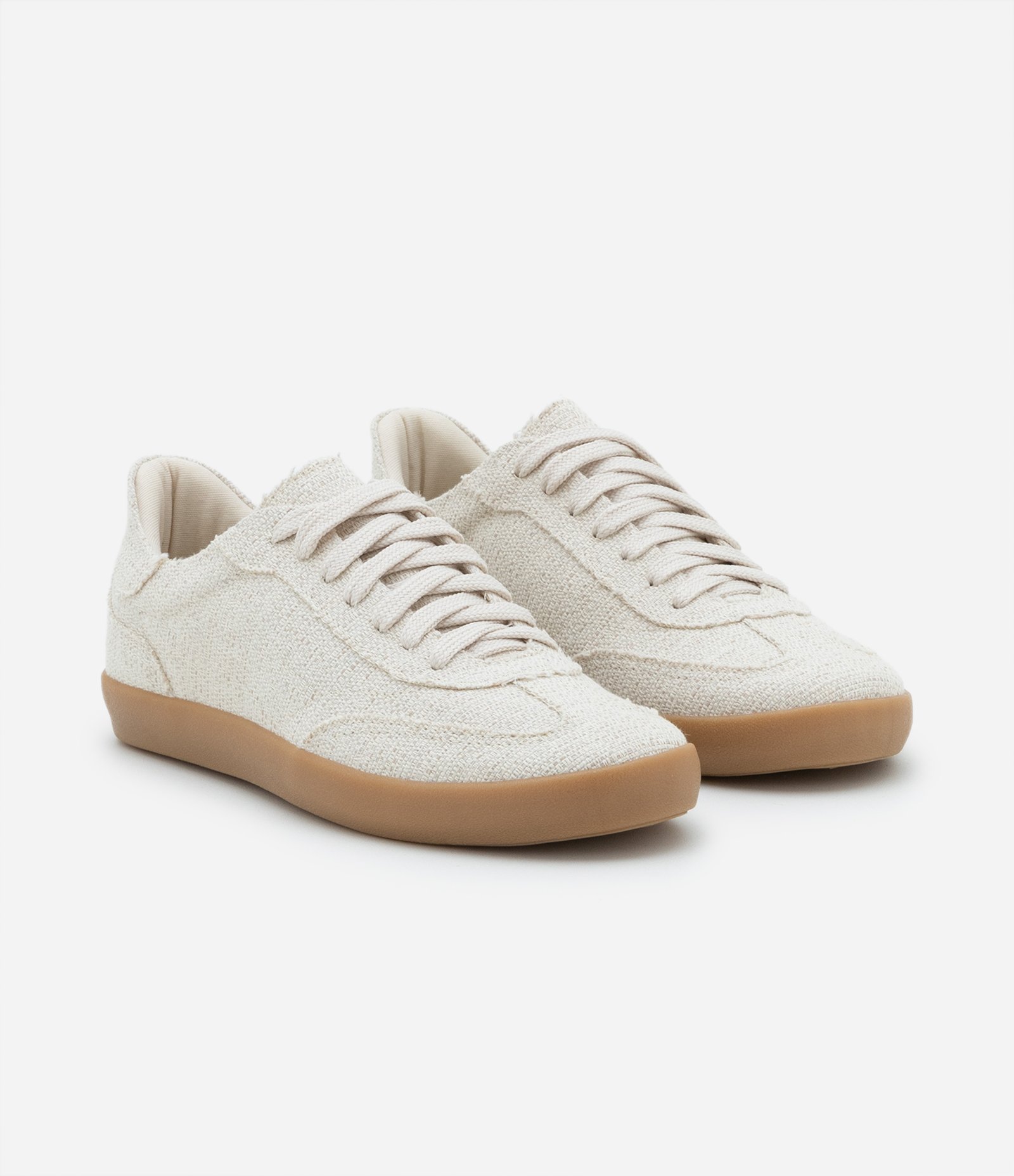 Tênis Chuteira com Textura e Acabamento Desfiado Off White 2