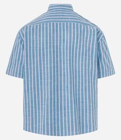 Camisa Boxy em Oxford com Listras Finas