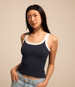 Regata em Ribana com Viés Contrastante