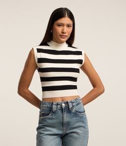 Blusa Cropped em Tricô com Golinha e Listras