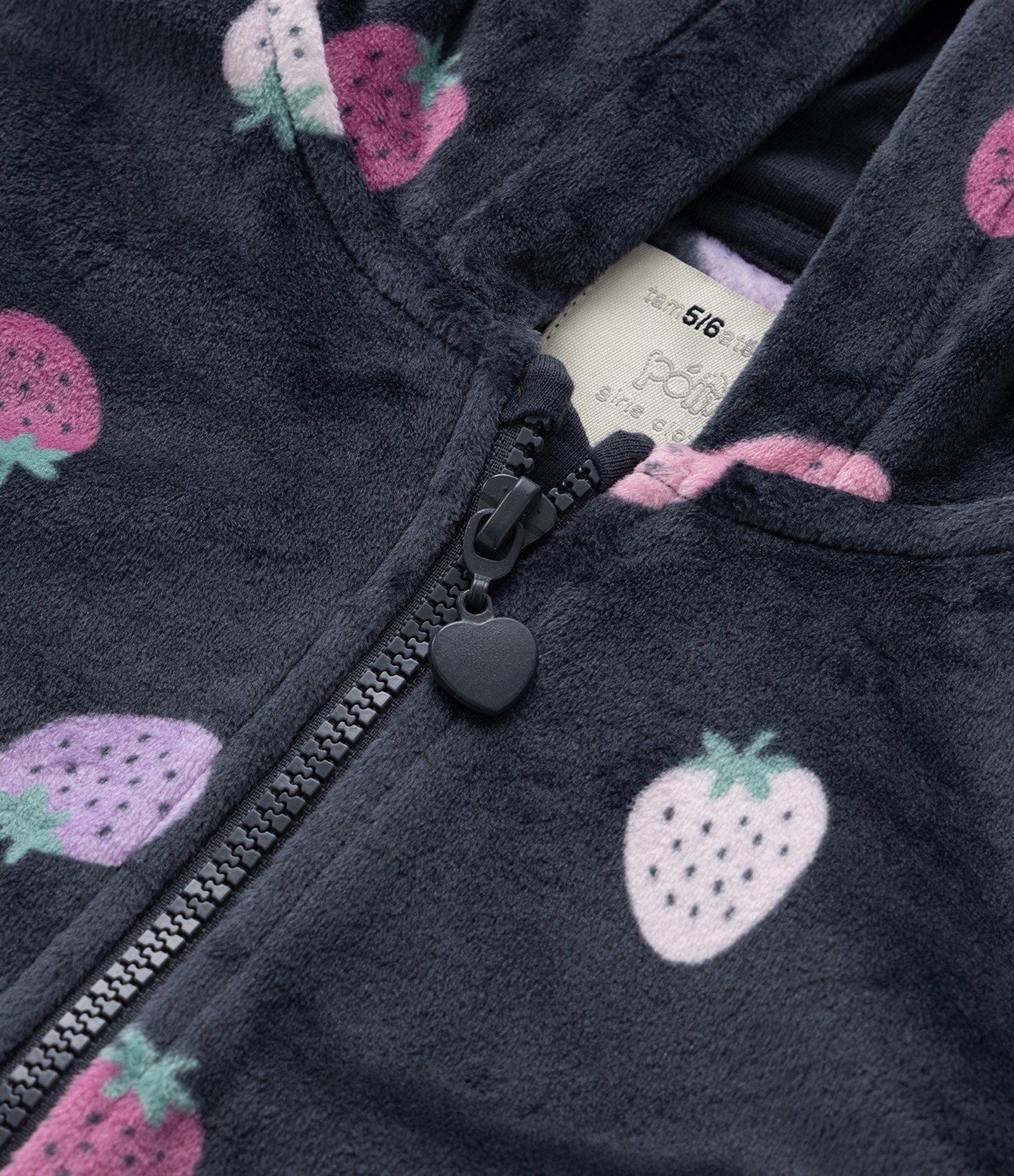 Conjunto Infantil em Plush com Estampa Morangos - Tam 1 a 5 Anos Cinza 9