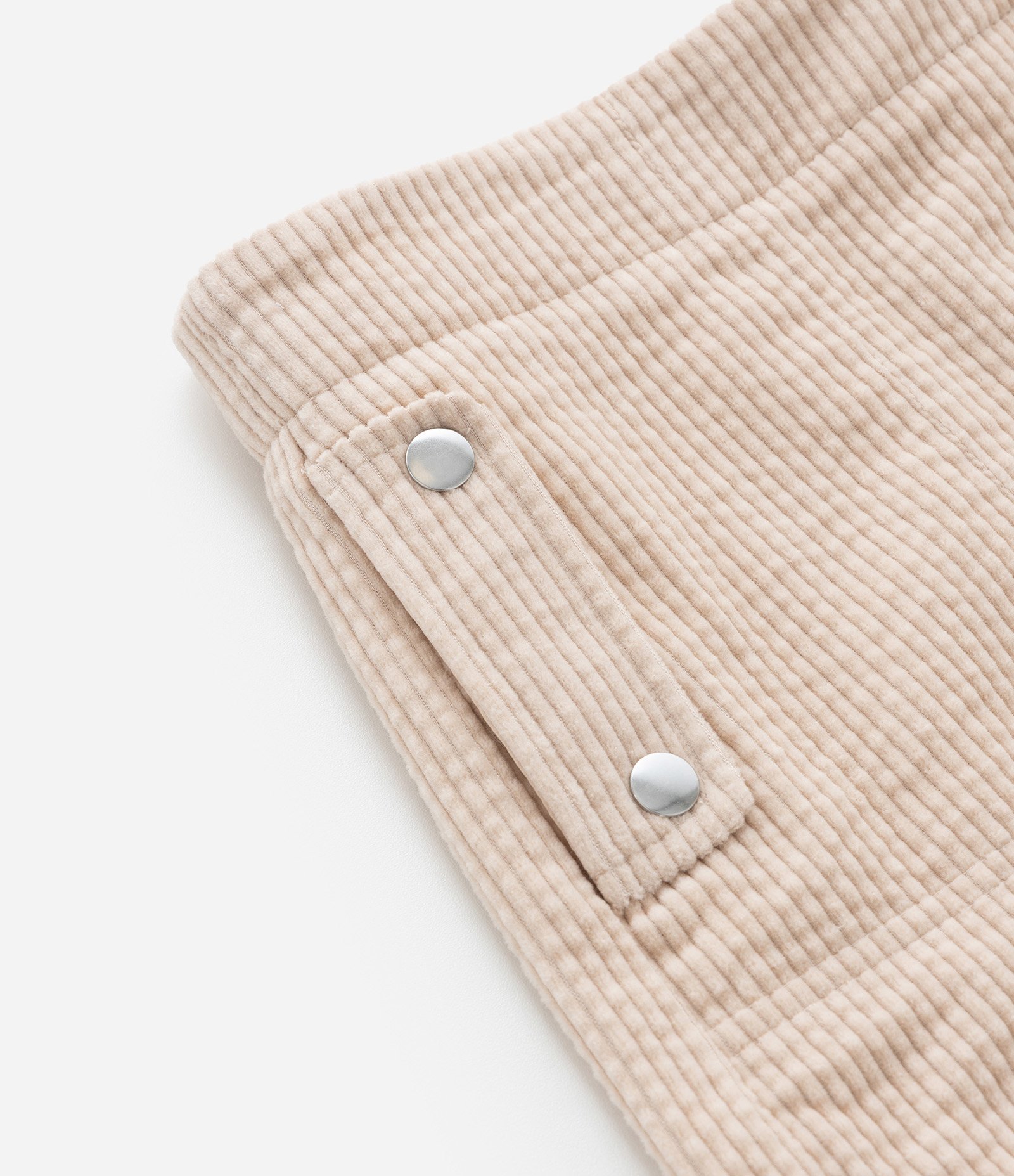 Short Saia Infantil em Veludo com Detalhe de Botões - Tam 5 a 14 Anos Bege 5