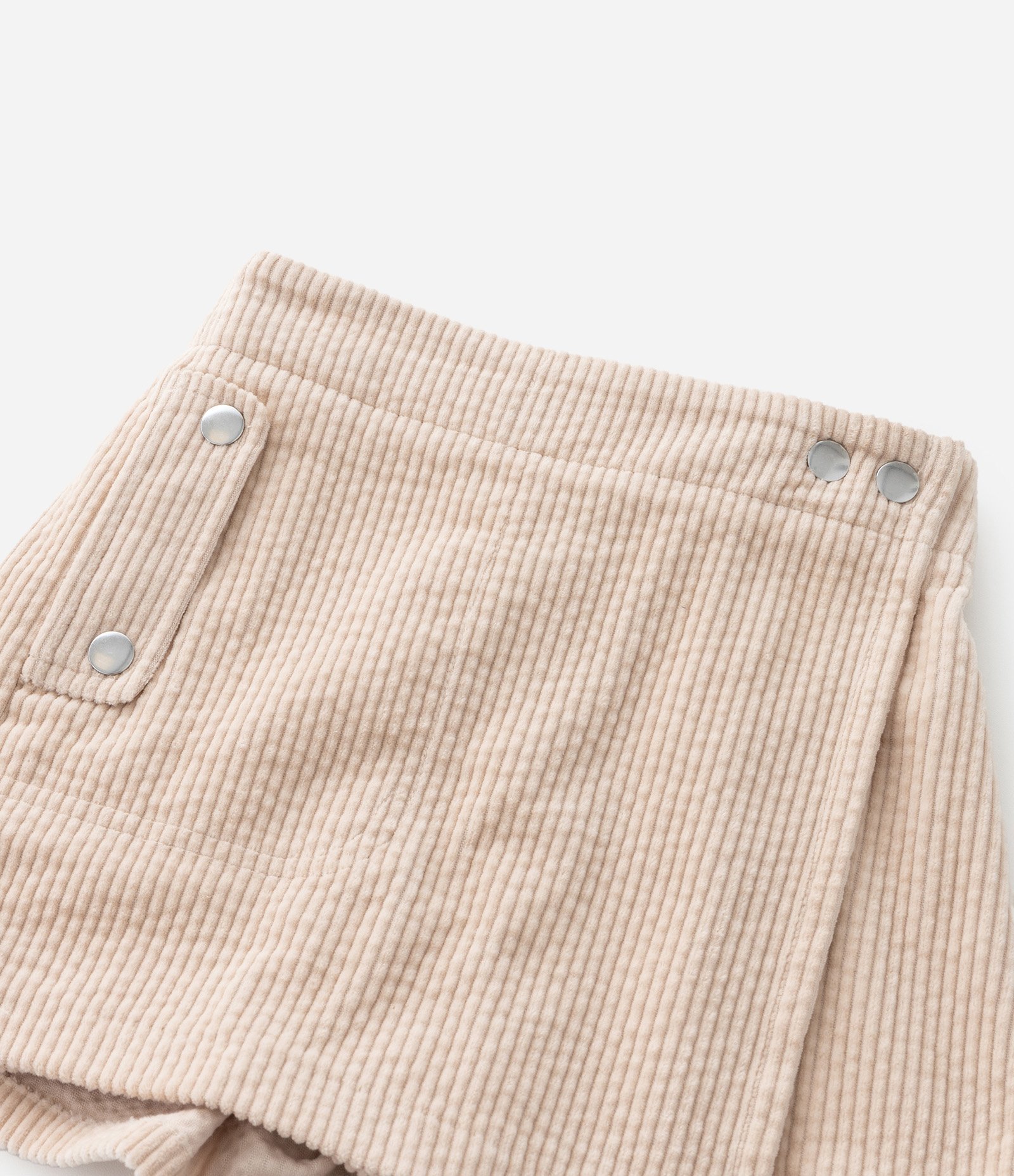 Short Saia Infantil em Veludo com Detalhe de Botões - Tam 5 a 14 Anos Bege 6