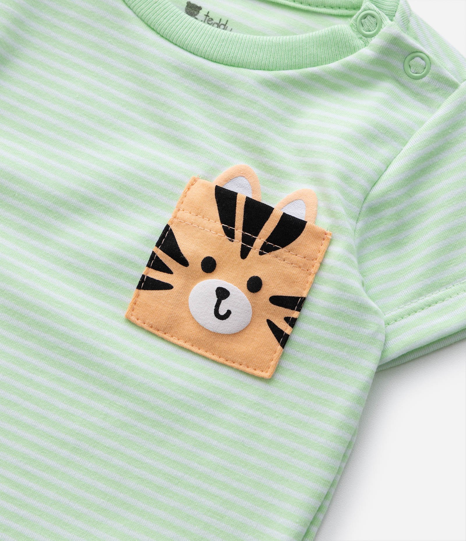 Body Infantil com Bolsinho e Estampa Tigrinho - Tam 0 a 18 meses Verde 6
