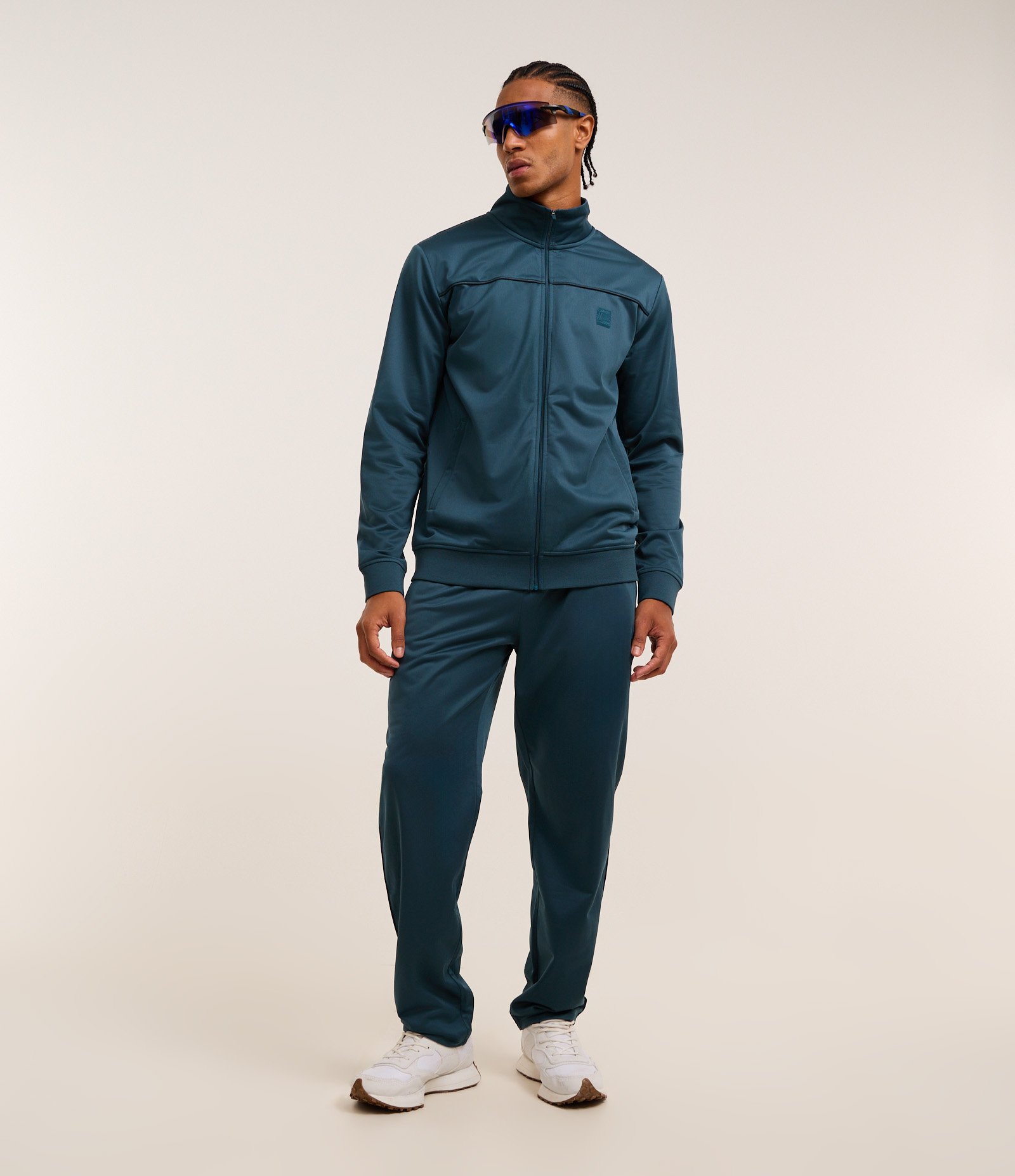 Jaqueta Esportiva em Helanca com Detalhes em Frisos Azul 4