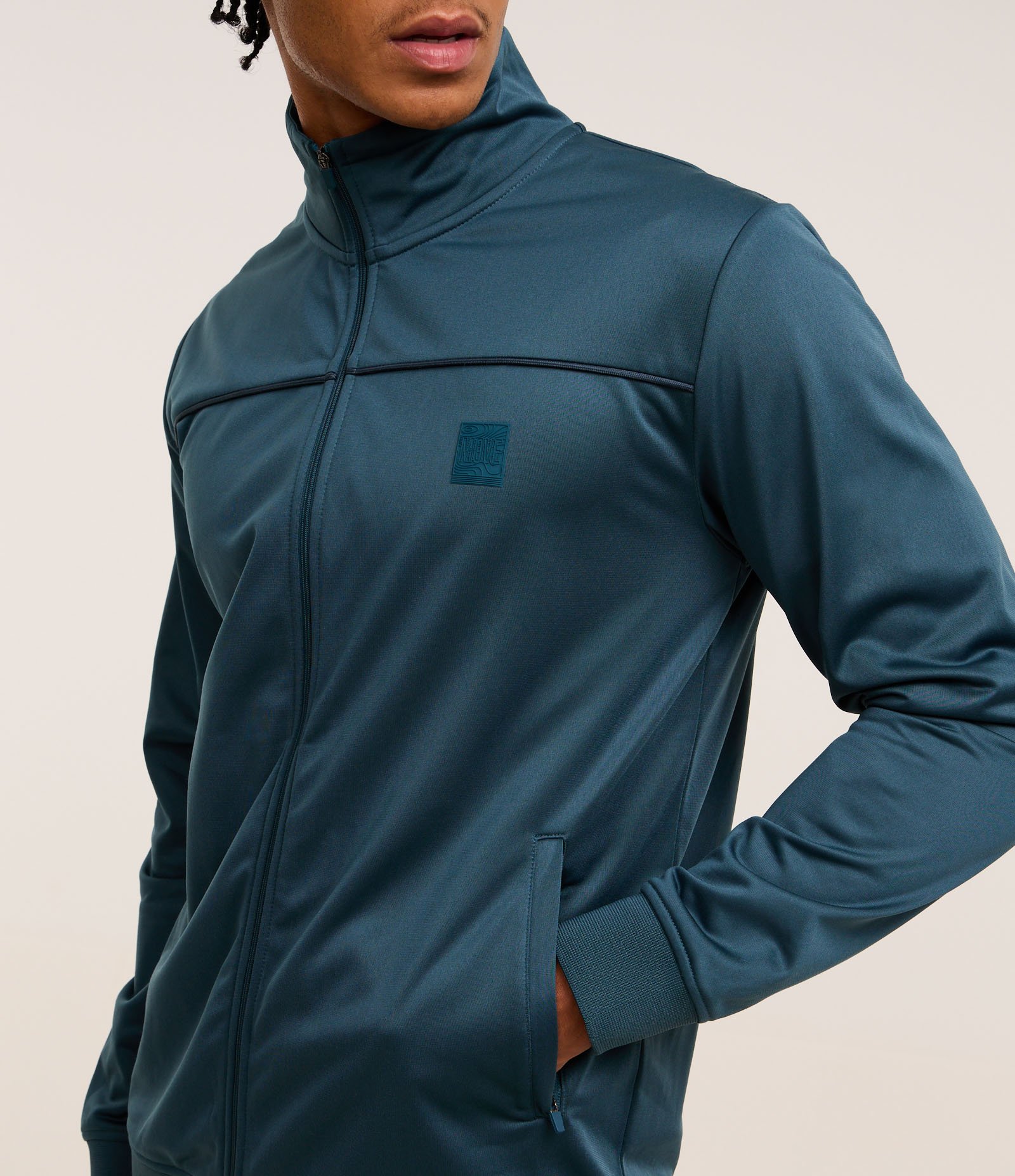 Jaqueta Esportiva em Helanca com Detalhes em Frisos Azul 6