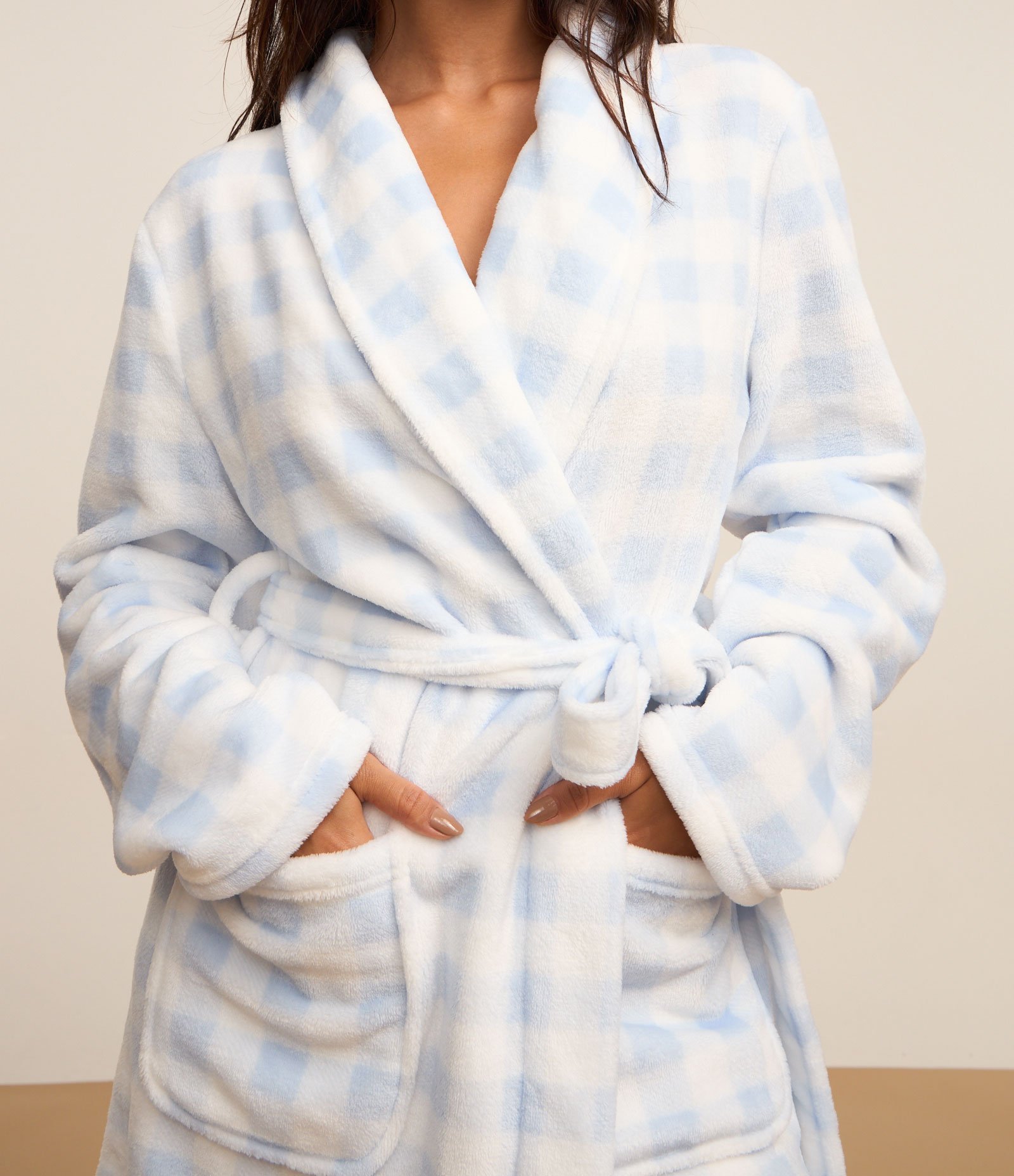 Robe em Fleece com Estampa Xadrez Vichy e Bolsos Branco/Azul 3
