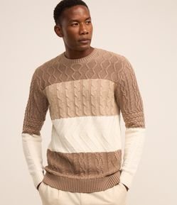 Suéter Regular em Algodão e Textura Trançada com Bloco de Cores