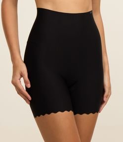 Bermuda Modeladora em Microfibra Com Borda Nuvem